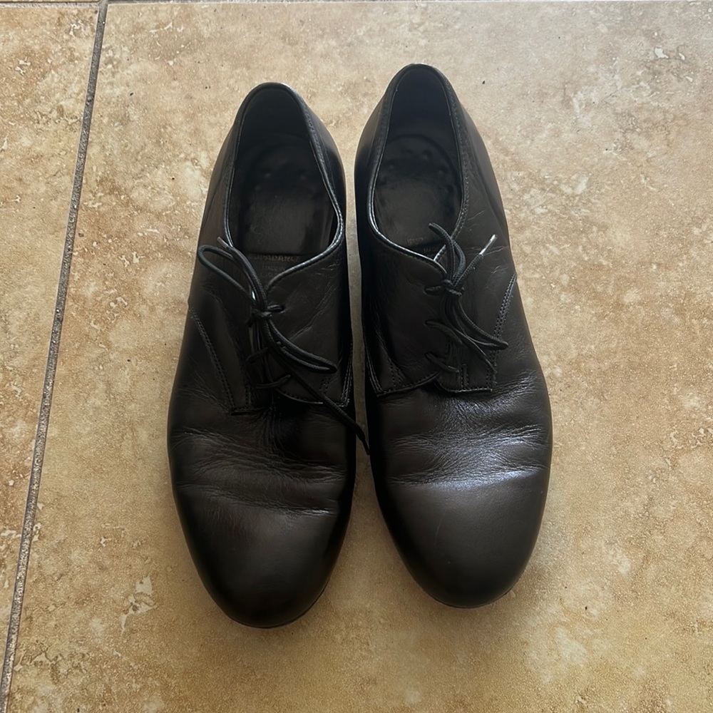 Men’s dance shoes
